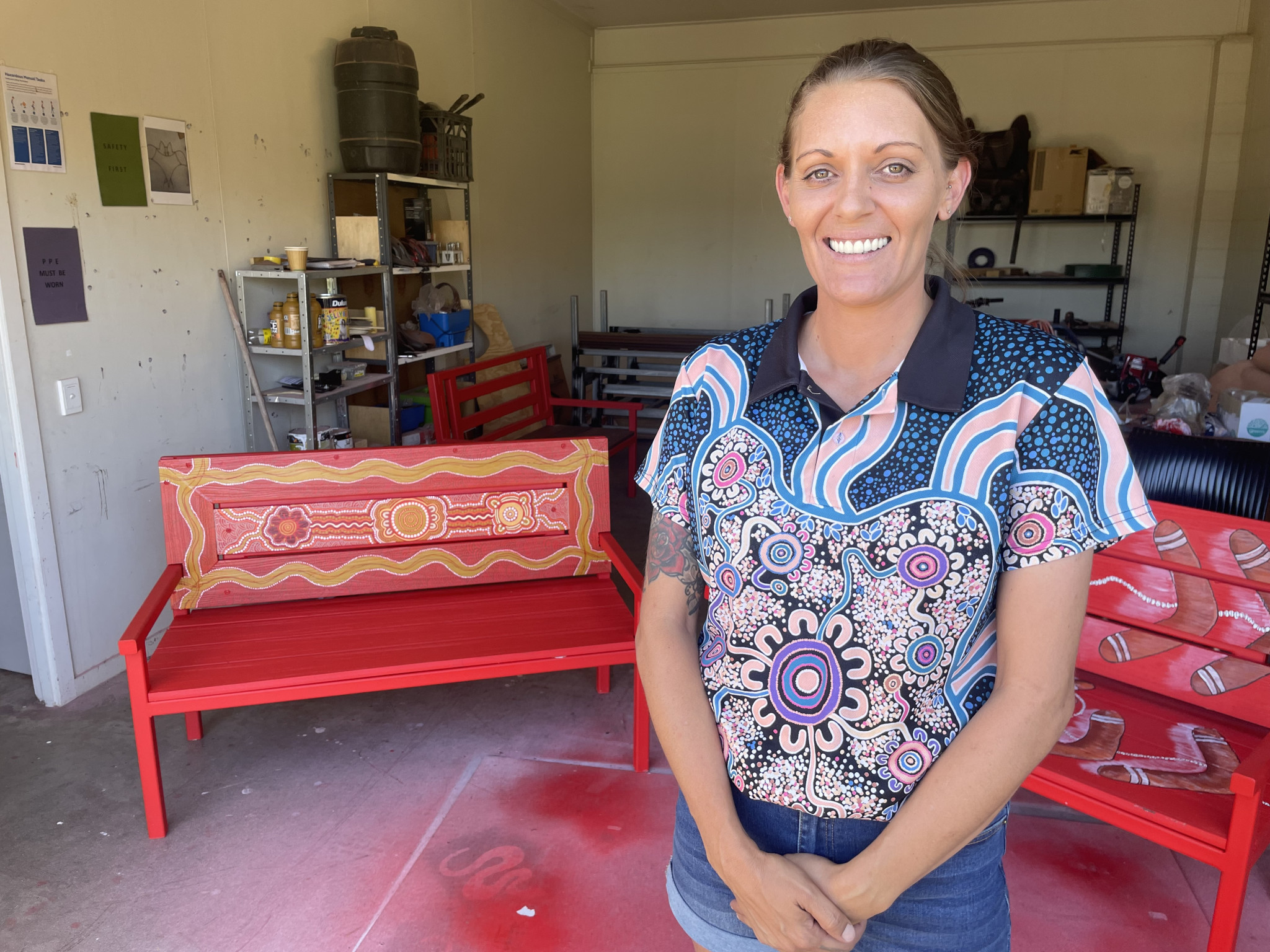 Kalkadoon artist Renae Carson wanted to make a positive contribution to tackling domestic violence.