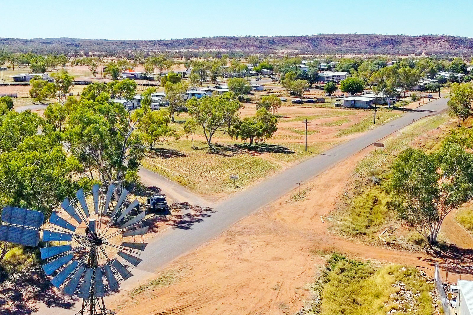 18 residential properties in Dajarra that are controlled by Jimberella will be in the auction.