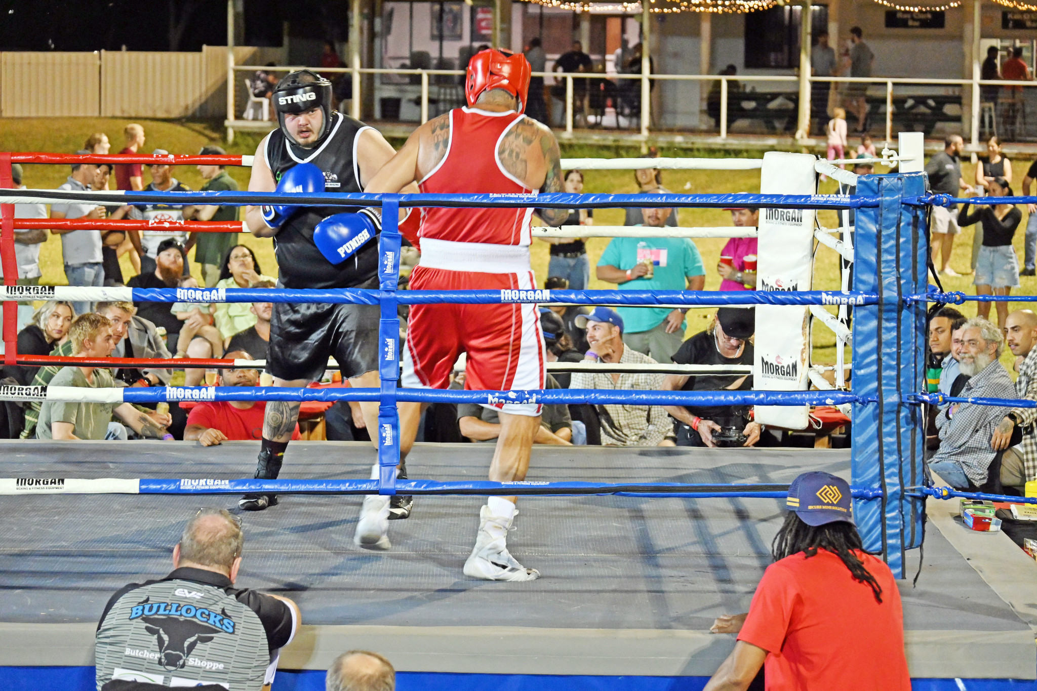 Cloncurry boxer Adam Lawson put up a gallant effort against heavyweight Aaron Gemmell from Smithy’s Gym Toowoomba.