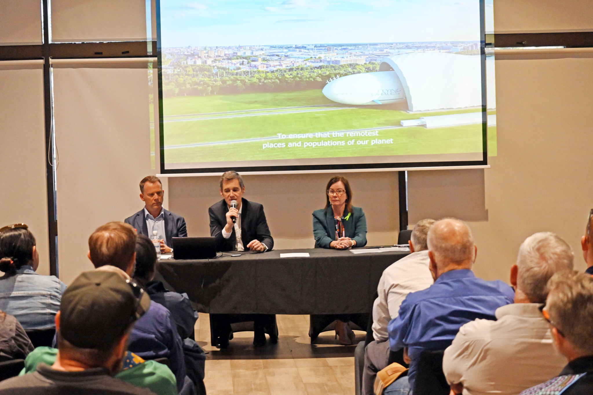 The blimp-like transporters could revolutionise the Australian freight industry.