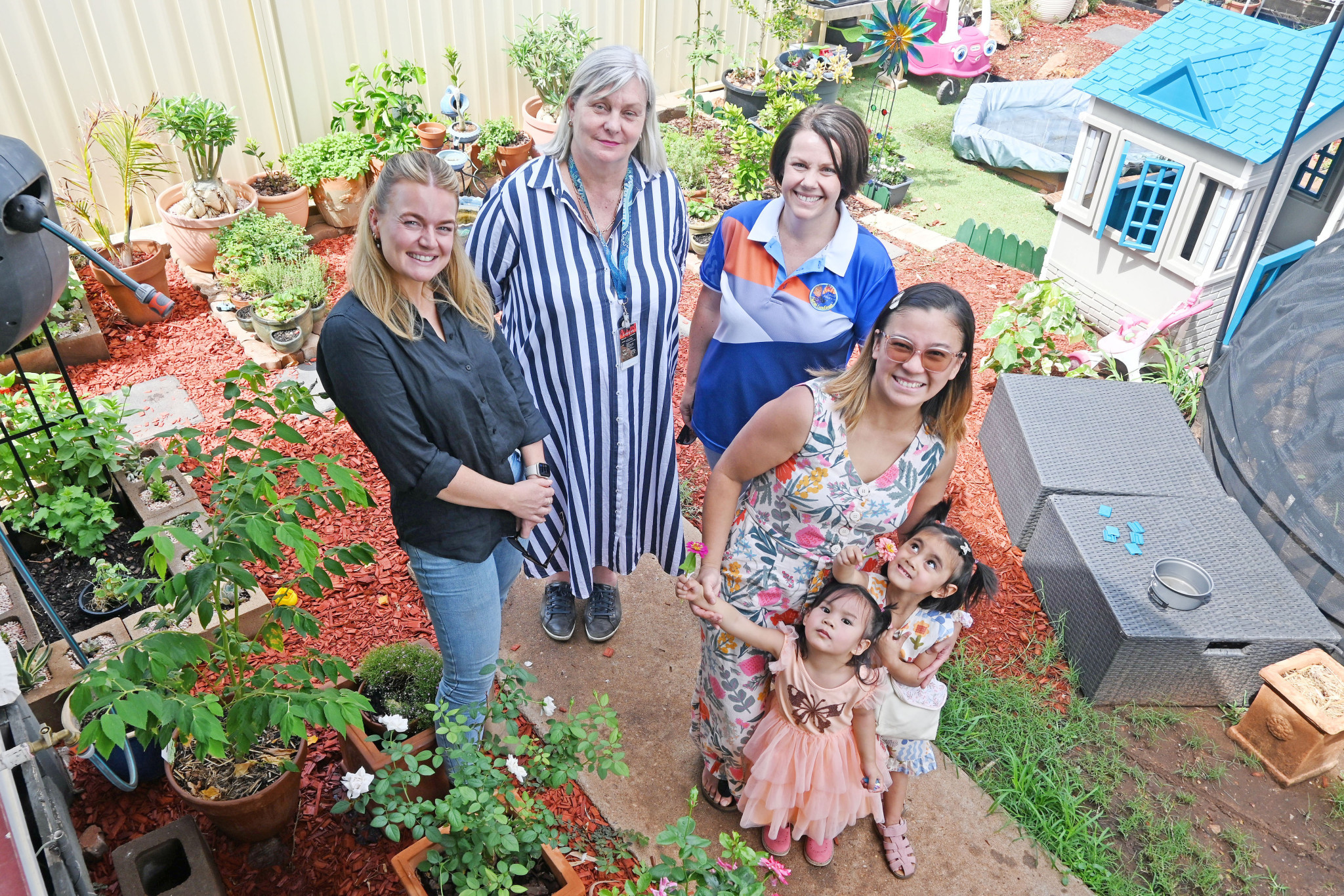 Maria De Guzman and daughters Charlotte and Margot took out the Judge’s Choice award. They are pictured in their garden with event sponsors, Glencore’s Kate Collins, North West Hospital and Health Service’s Karen Slater and Lead Alliance project officer Cathy Bimrose.