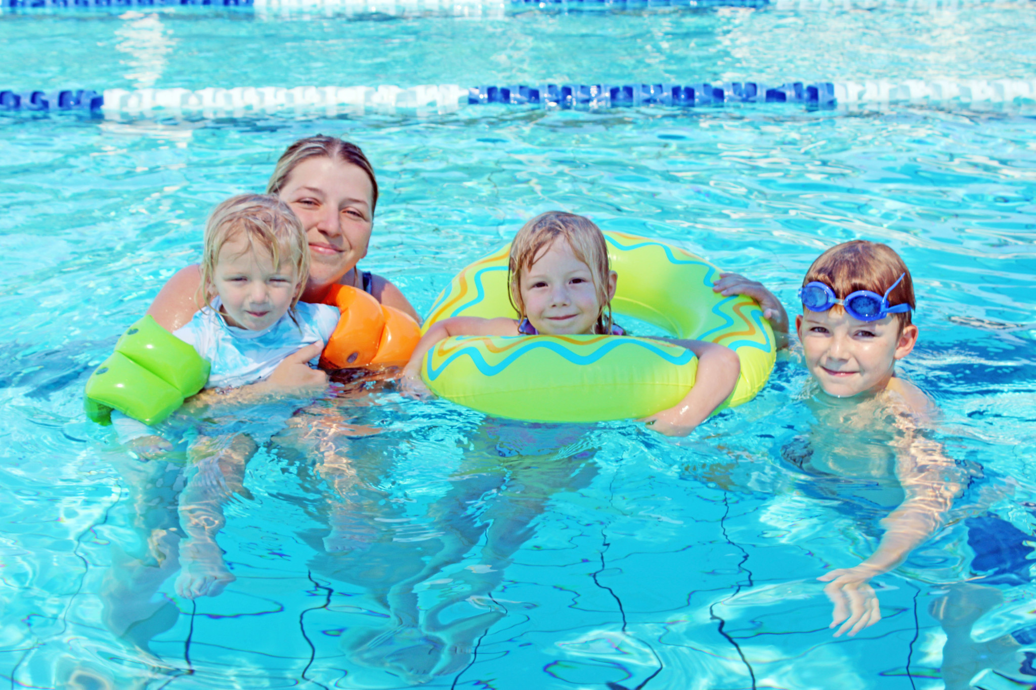 Enjoying some time in the pool on Sunday were Kody, Georgia, Frankie and Emma Scott.