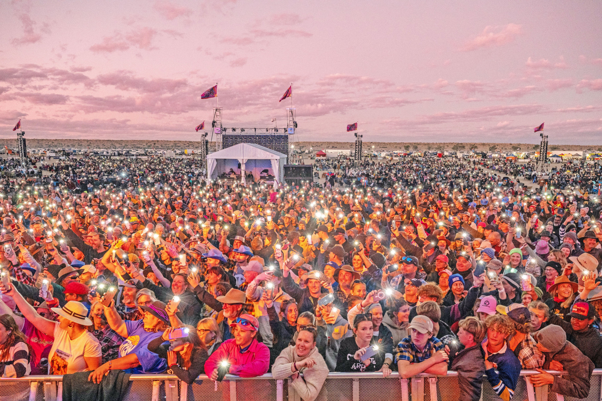 Soggy start but an epic ending to Big Red Bash at Birdsville - feature photo